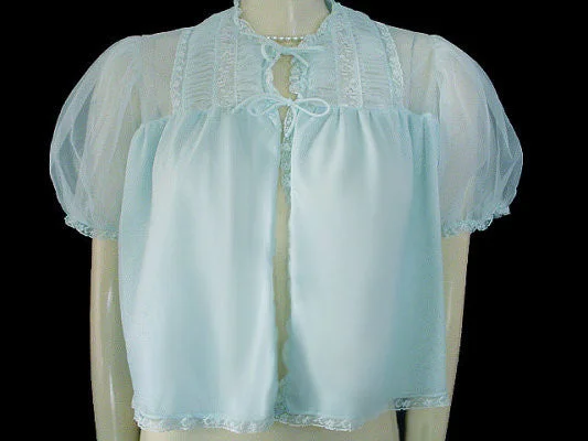 VINTAGE SNOWDEN BLUE PLEATED LACE RUFFLE BED JACKET - SIZE MEDIUM Hoodie Zip-Up Jacket Button-Up Jacket VINTAGE SNOWDEN BLUE PLEATED LACE RUFFLE BED JACKET - SIZE MEDIUM Hoodie Zip-Up Jacket Button-Up Jacket